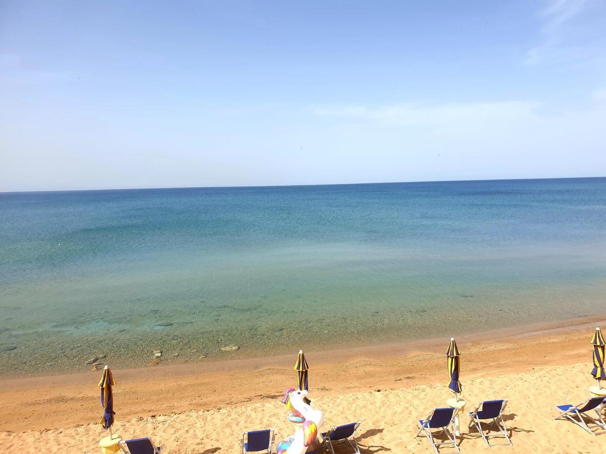 Resort ' Njulella Migliarello Bagian luar foto